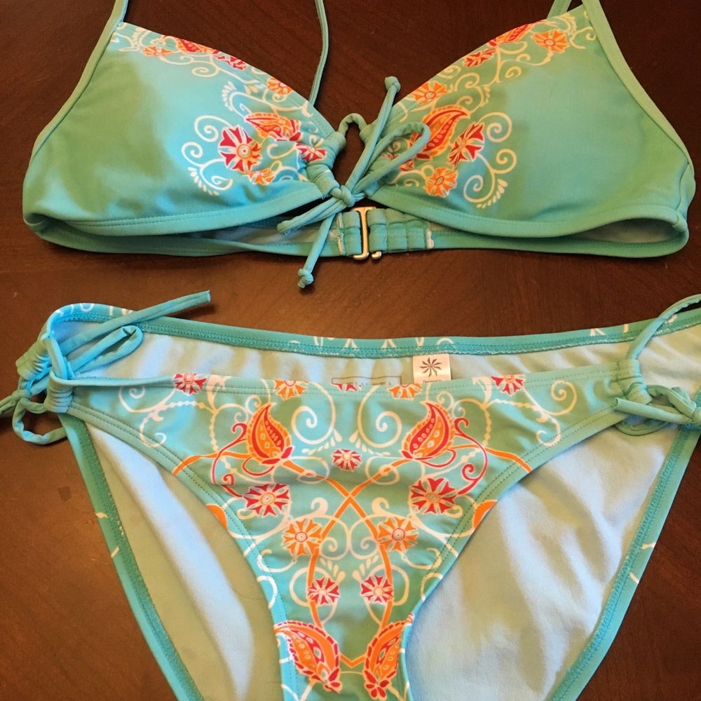 Athleta Bikini Medium
